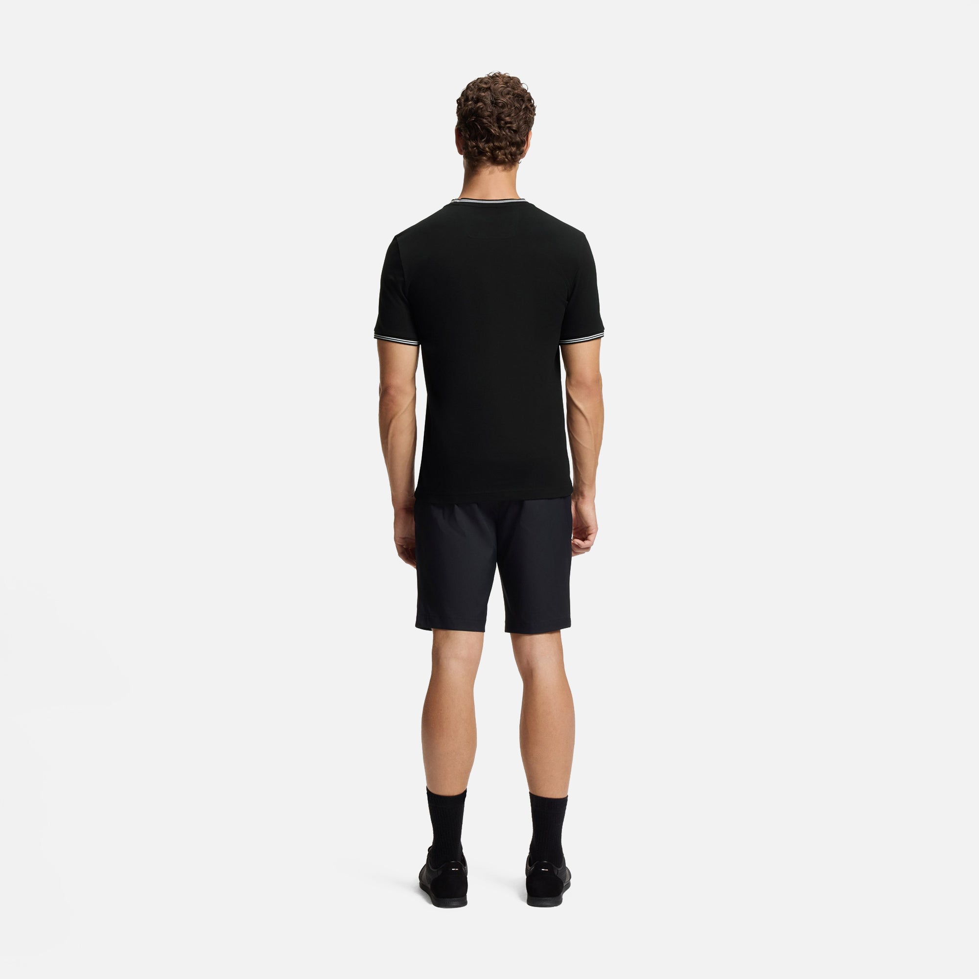HUGO BOSS T-SHIRT