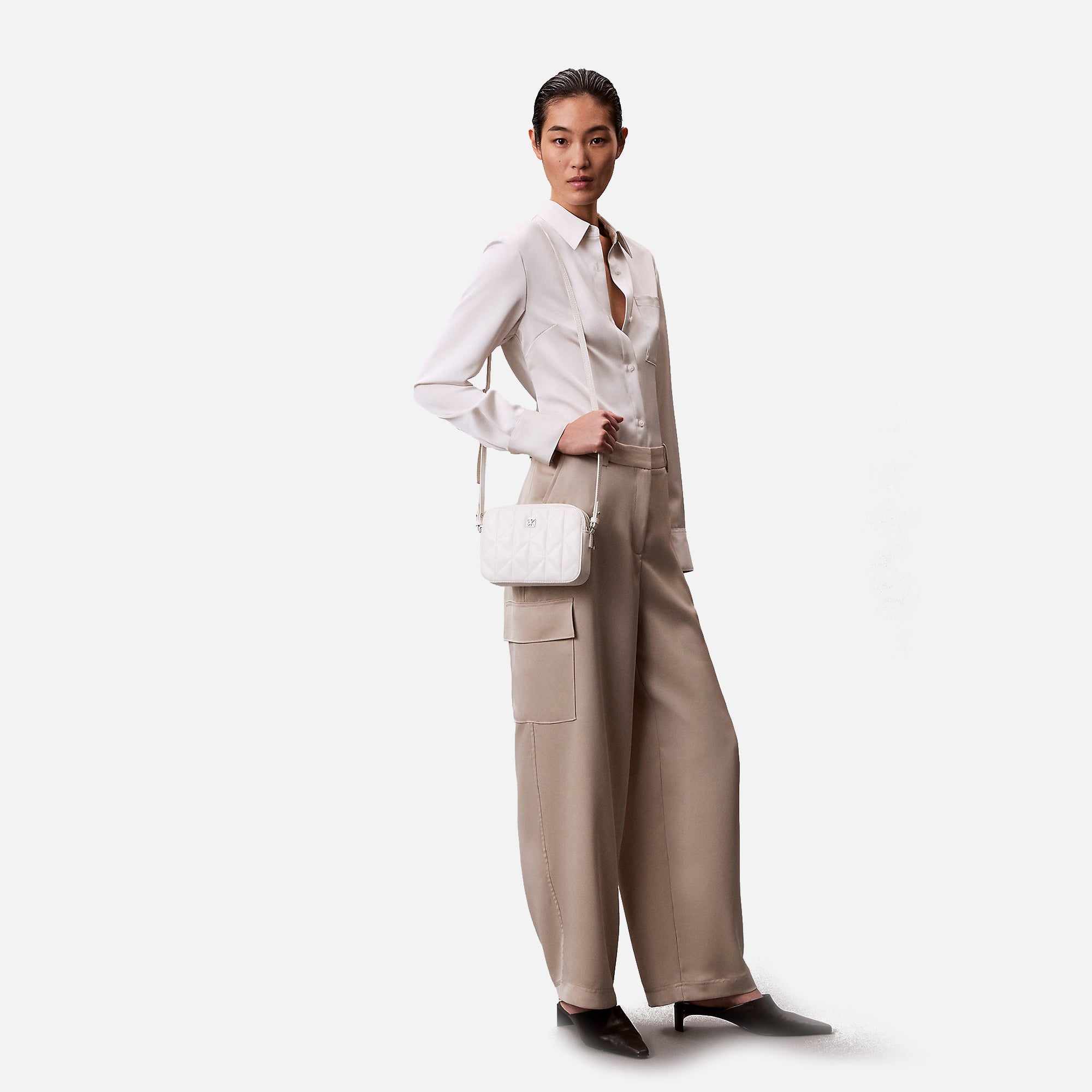 CALVIN KLEIN BORSA QUILTED CAMERA BAG