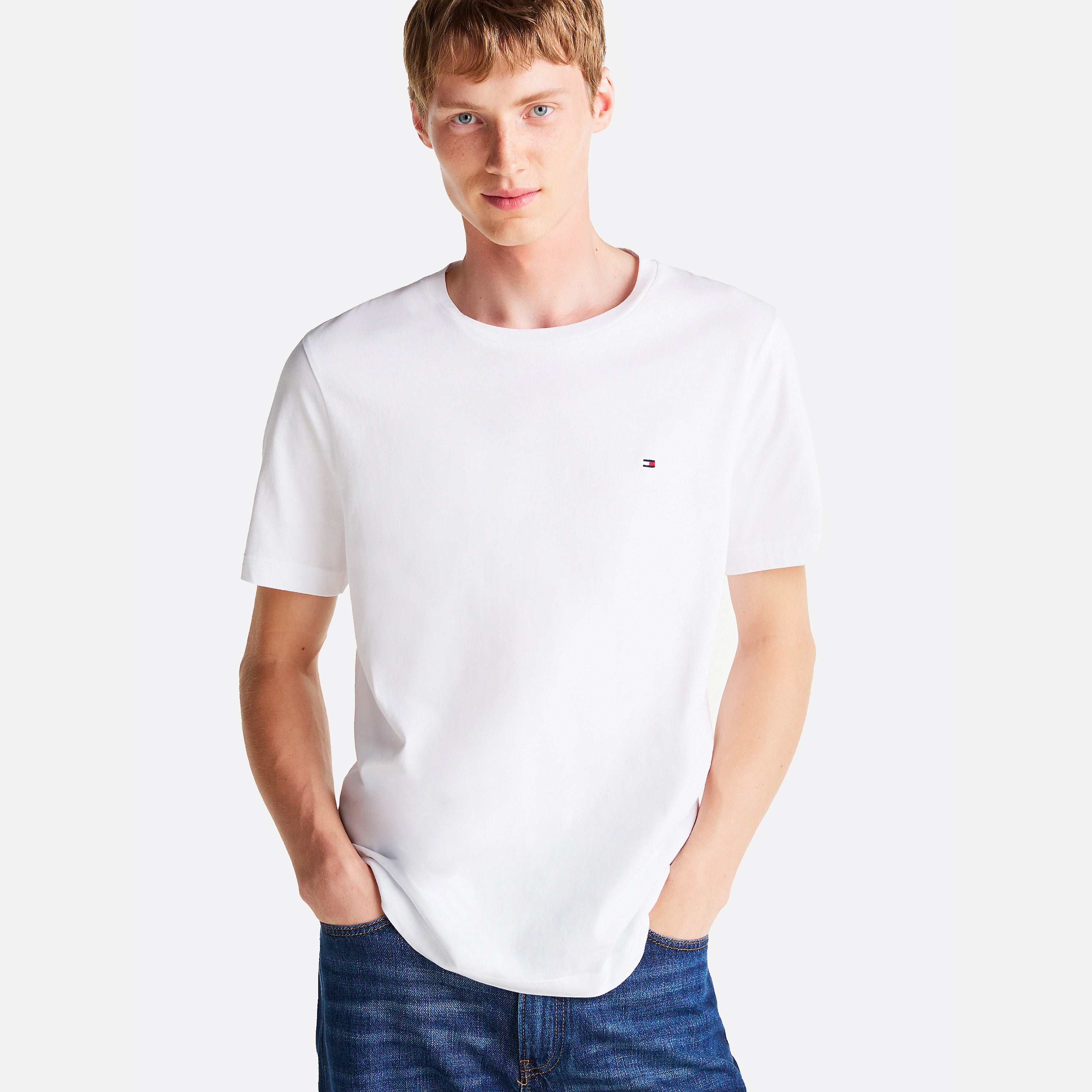 TOMMY HILFIGER T-SHIRT ESSENTIAL REG FIT SO