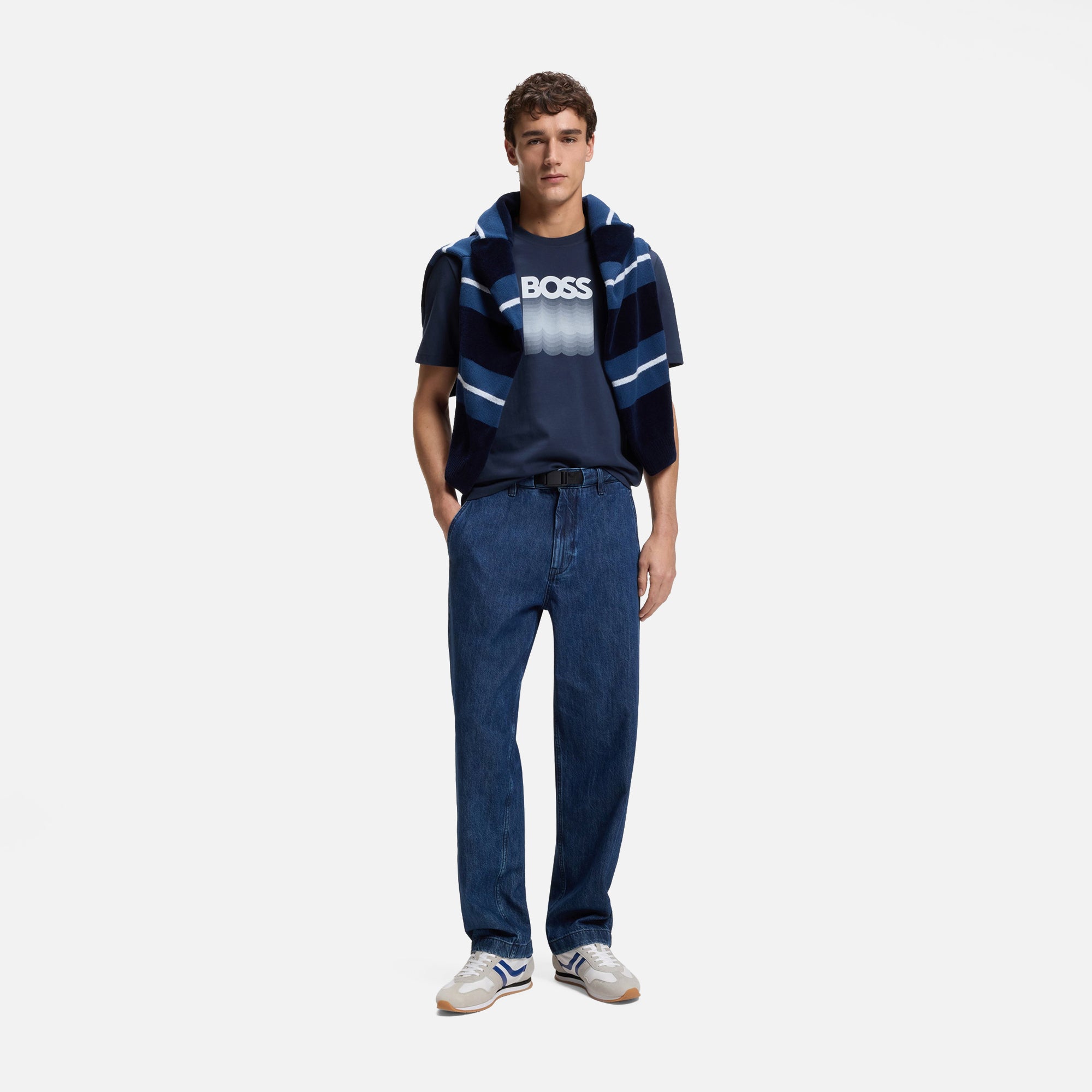 HUGO BOSS T-SHIRT