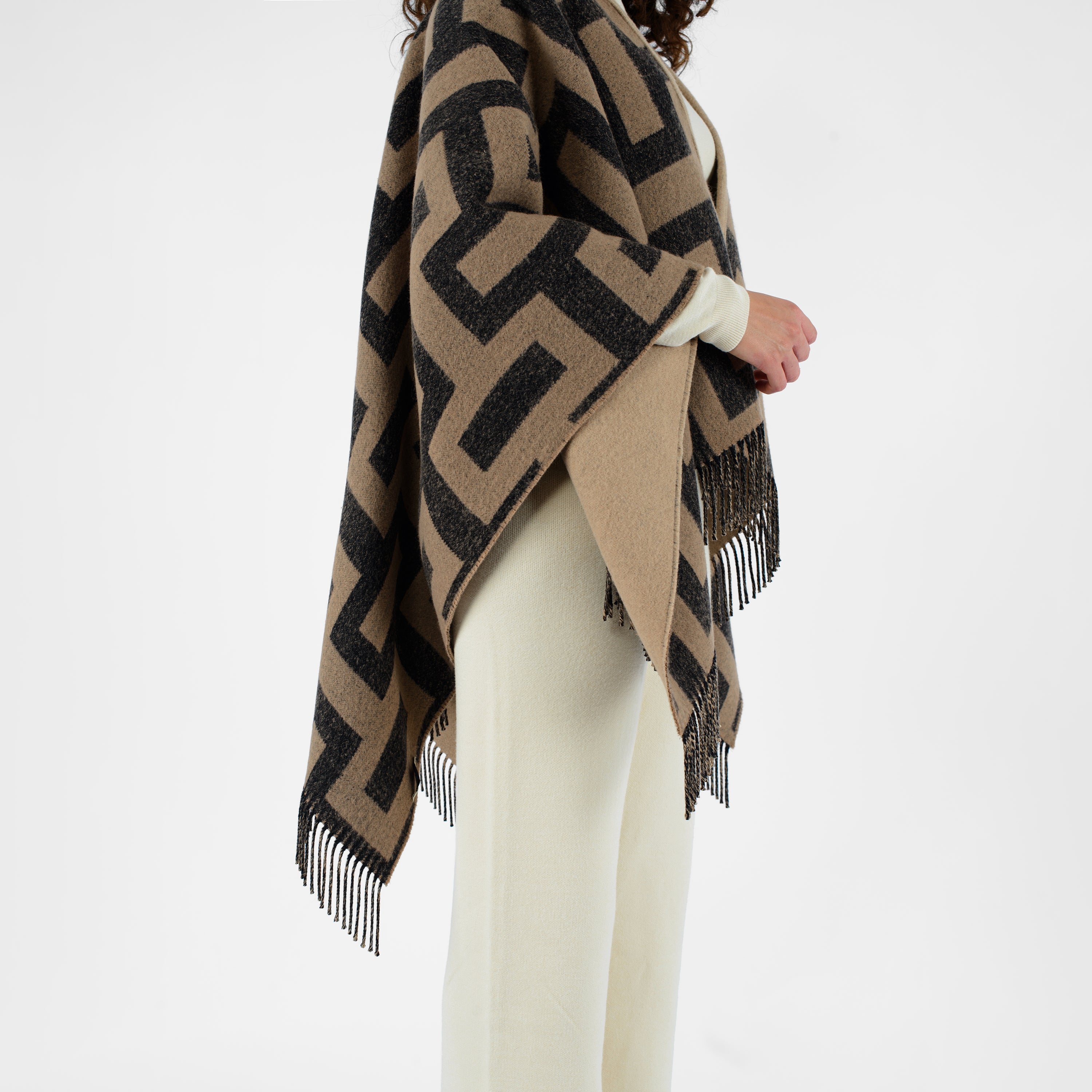 ACANFORA JACQUARD WOOL CAPE