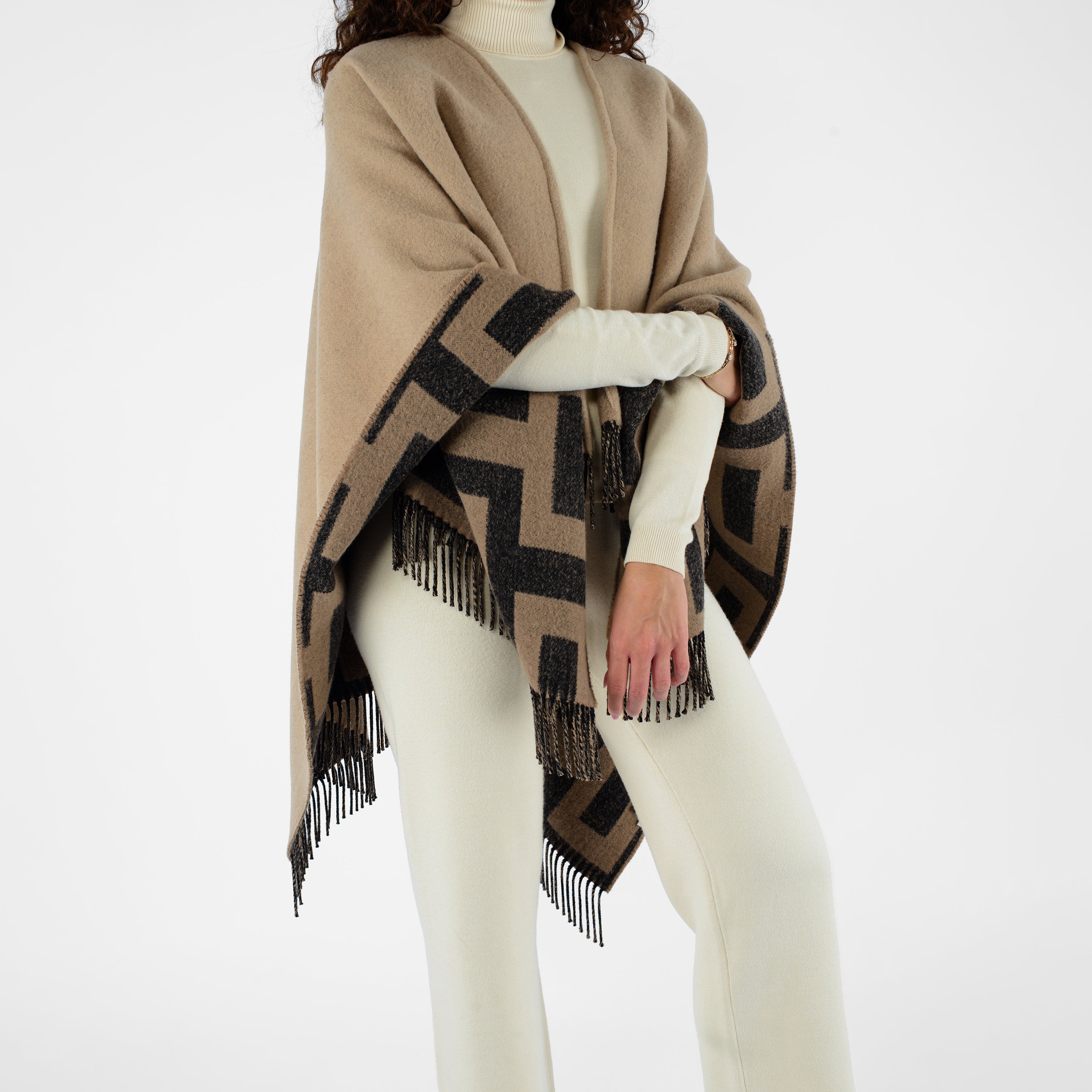 ACANFORA JACQUARD WOOL CAPE